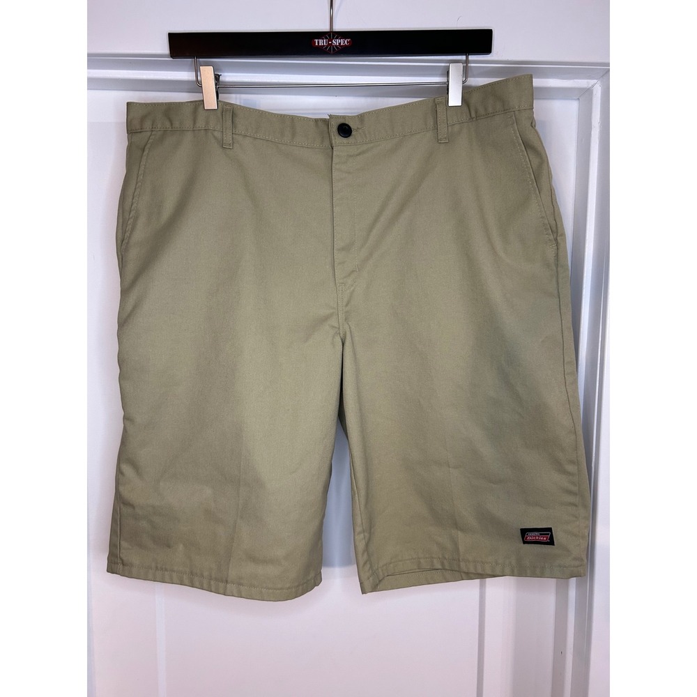 Genuine Dickies Mens Khaki Work Shorts Tan Flat Front Utility Size 42 Utility